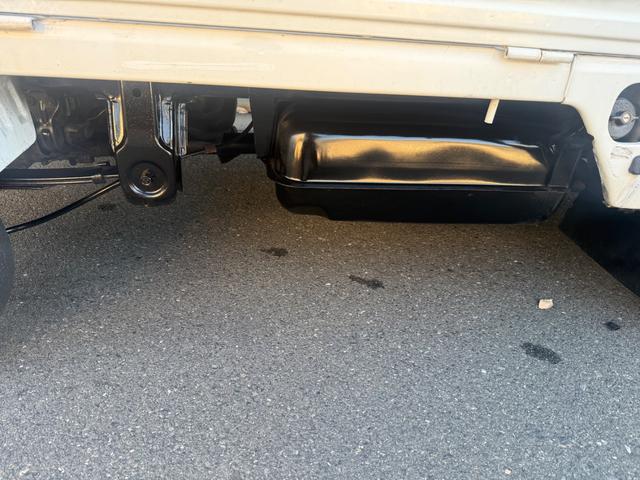 アクティトラック SDX 4WD 5速マニュアル 荷台カバー アオリゴムカバー ラジオ(23枚目)