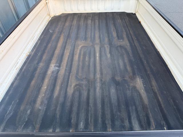 アクティトラック SDX 4WD 5速マニュアル車 ラジオ 荷台マット アオリゴムカバー 社外シフトノブ(18枚目)