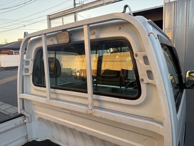 アクティトラック SDX 4WD 5速マニュアル車 ラジオ 荷台マット アオリゴムカバー 社外シフトノブ(27枚目)