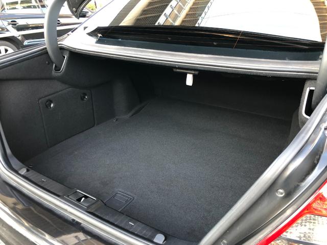 Ｅクラス Ｅ３００　アバンギャルドＳ　ナビＥＴＣ前後センサー黒革パドルシフト禁煙（46枚目）