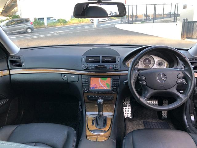 Ｅクラス Ｅ３００　アバンギャルドＳ　ナビＥＴＣ前後センサー黒革パドルシフト禁煙（47枚目）