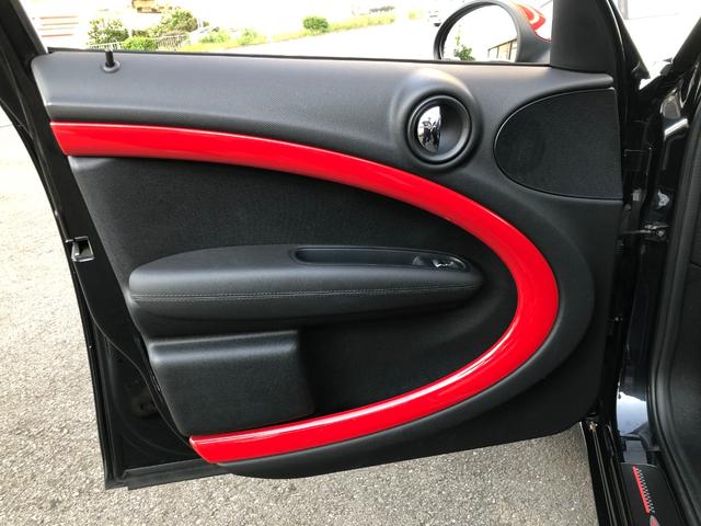 ＭＩＮＩ ジョンクーパーワークス　クロスオーバー　４ＷＤ社外エアクリショックタワーバーＥＴＣ禁煙（31枚目）
