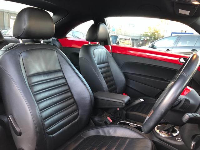 ザ・ビートル デザインレザーパッケージ　革シート純正ＡＷＳヒーターＢカメラ社外ナビＴＶ（17枚目）