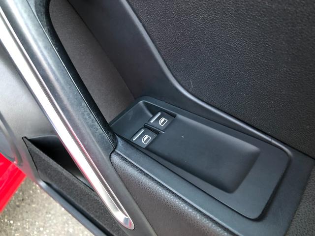 ザ・ビートル デザインレザーパッケージ　革シート純正ＡＷＳヒーターＢカメラ社外ナビＴＶ（21枚目）