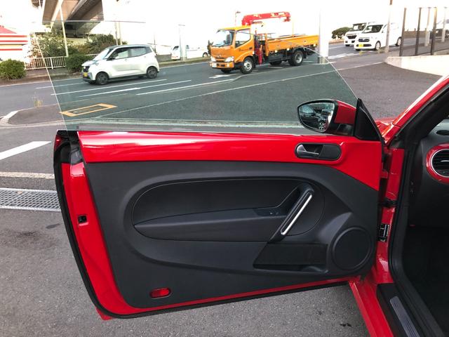 ザ・ビートル デザインレザーパッケージ　革シート純正ＡＷＳヒーターＢカメラ社外ナビＴＶ（30枚目）