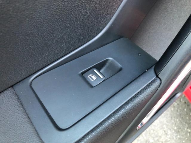 ザ・ビートル デザインレザーパッケージ　革シート純正ＡＷＳヒーターＢカメラ社外ナビＴＶ（31枚目）