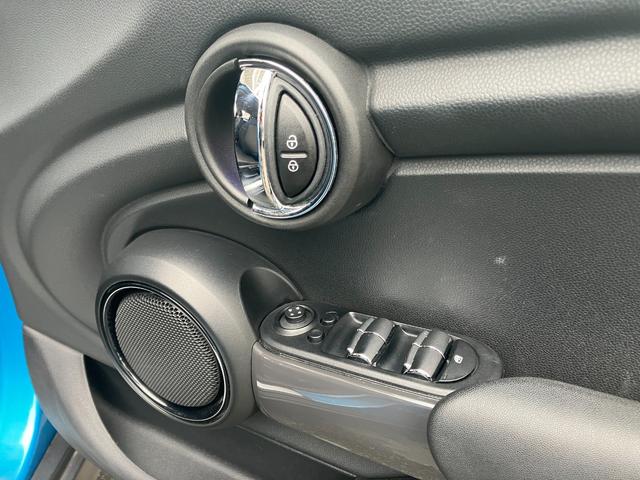 ＭＩＮＩ クーパー　ＥＴＣ純正ＡＷナビＢｌｕｅｔｏｏｔｈＬＥＤヘッドライト（18枚目）