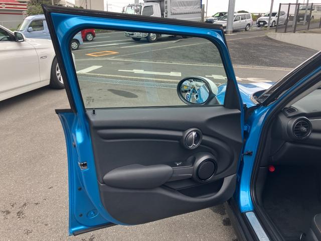 ＭＩＮＩ クーパー　ＥＴＣ純正ＡＷナビＢｌｕｅｔｏｏｔｈＬＥＤヘッドライト（26枚目）