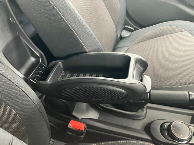 ＭＩＮＩ クーパー　ＥＴＣ純正ＡＷナビＢｌｕｅｔｏｏｔｈＬＥＤヘッドライト（38枚目）