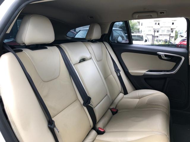 ローンご利用で月々少額から希望の車種に手が届きます！◆陸送費半額キャンペーン中◆全国納車ＯＫ◆オートローン金利常時４．９％