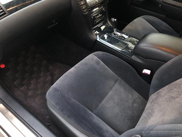 TOYOTA CROWN ATHLETE PREMIUM 50TH EDITION