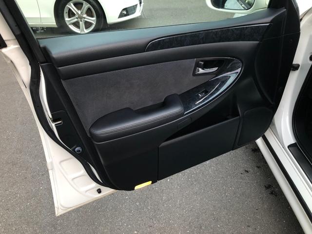 TOYOTA CROWN ATHLETE PREMIUM 50TH EDITION