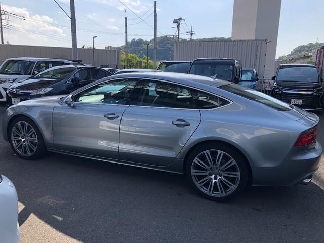 ★店頭には２０台程しか置けませんが大型展示場に１００台ほどの在庫をご用意しております。