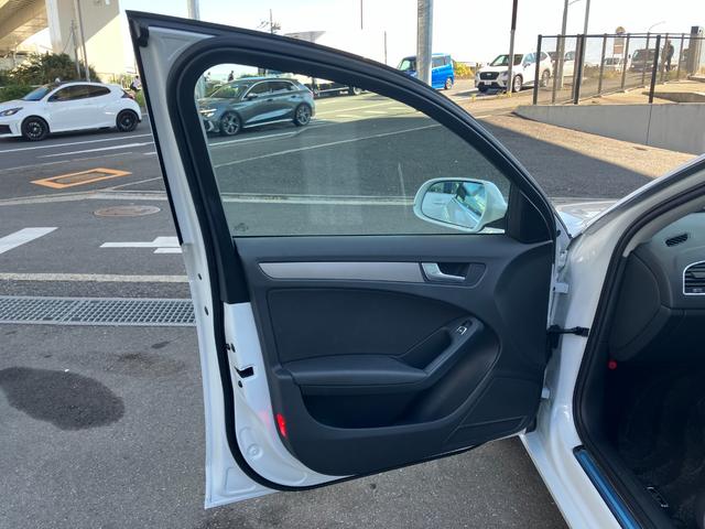 ★店頭には２０台程しか置けませんが大型展示場に１００台ほどの在庫をご用意しております。