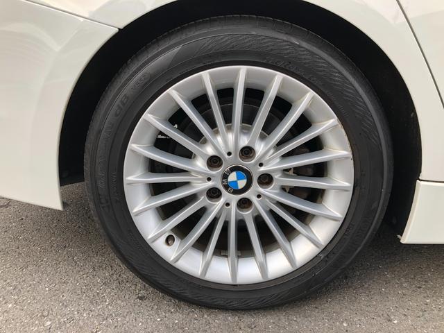 車両評価４．５点を基準に厳選された中古車が並ぶ大きな展示場も完備！１００台ほど展示されておりますのでご希望に沿った車が見つかりますよ！