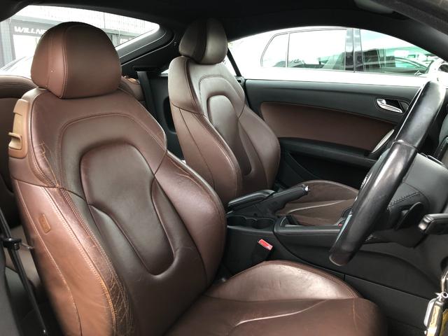 ＴＴクーペ １．８ＴＦＳＩ　シートヒーター　１７ＡＷ　ＨＩＤ　キーレス　純正ナビＴＶ（15枚目）