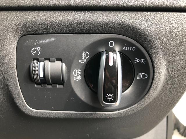 ＴＴクーペ １．８ＴＦＳＩ　シートヒーター　１７ＡＷ　ＨＩＤ　キーレス　純正ナビＴＶ（33枚目）