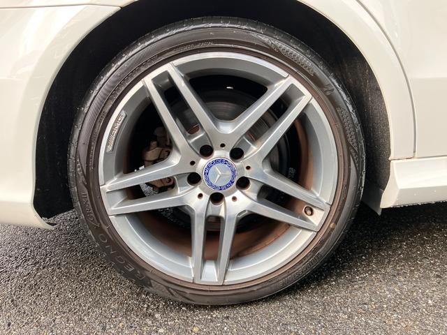 車両評価４．５点を基準に厳選された中古車が並ぶ大きな展示場も完備！１００台ほど展示されておりますのでご希望に沿った車が見つかりますよ！