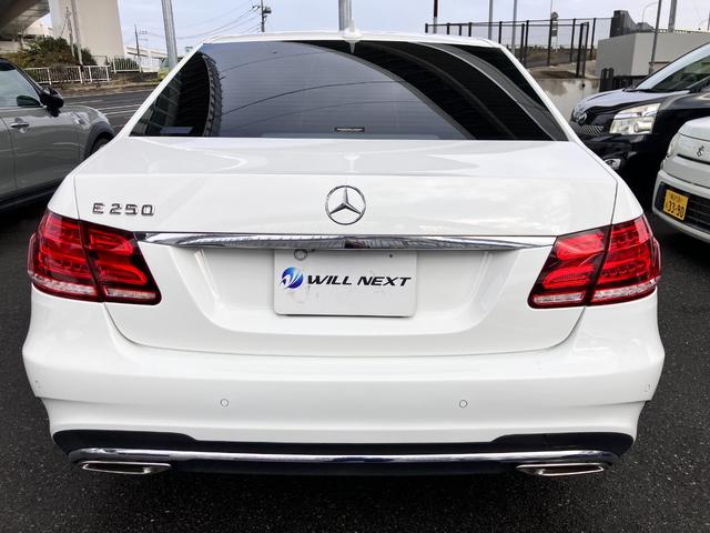 ★店頭には２０台程しか置けませんが大型展示場に１００台ほどの在庫をご用意しております。