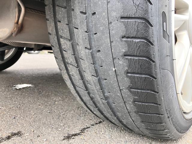 ＭＩＮＩ クーパー　クリスタル　特別仕様車専用デザイン１７インチＡＷ革シート（10枚目）