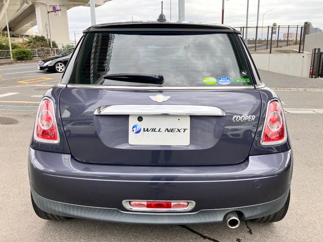 ＭＩＮＩ クーパー　クリスタル　特別仕様車専用デザイン１７インチＡＷ革シート（13枚目）