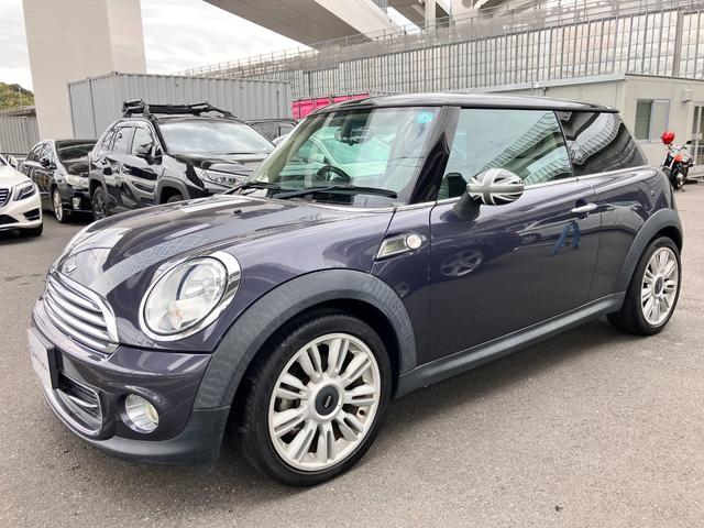 ＭＩＮＩ クーパー　クリスタル　特別仕様車専用デザイン１７インチＡＷ革シート（15枚目）