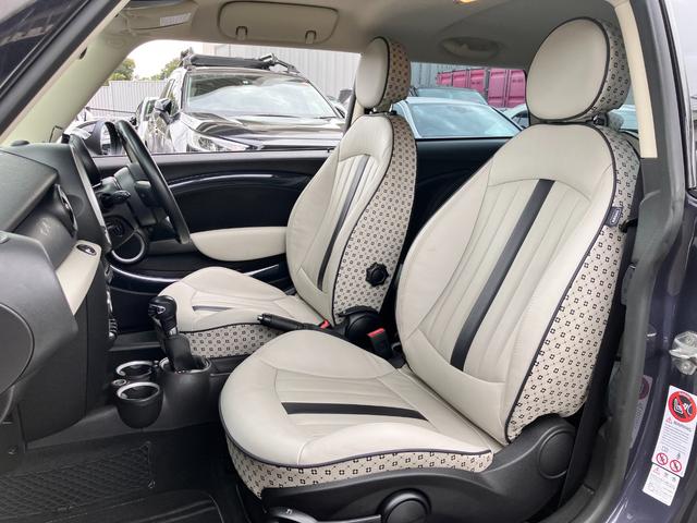 ＭＩＮＩ クーパー　クリスタル　特別仕様車専用デザイン１７インチＡＷ革シート（23枚目）