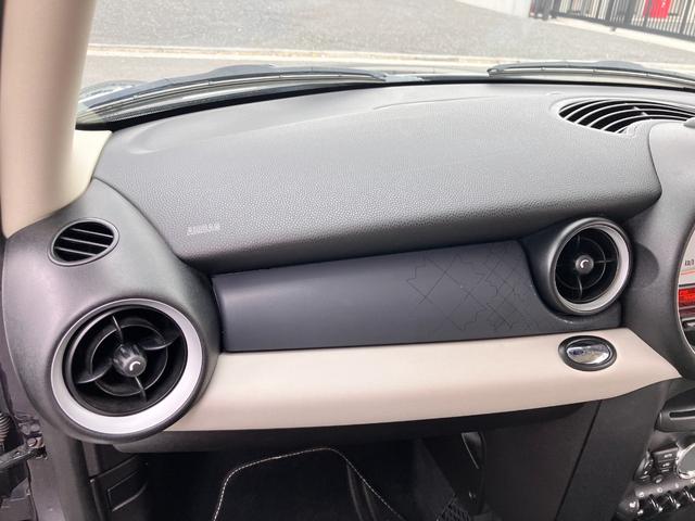 ＭＩＮＩ クーパー　クリスタル　特別仕様車専用デザイン１７インチＡＷ革シート（27枚目）