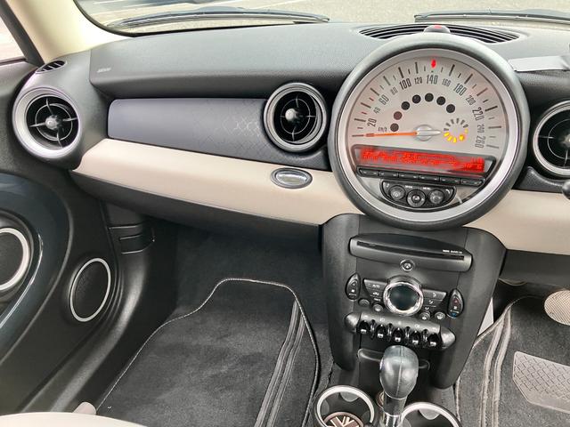 ＭＩＮＩ クーパー　クリスタル　特別仕様車専用デザイン１７インチＡＷ革シート（33枚目）