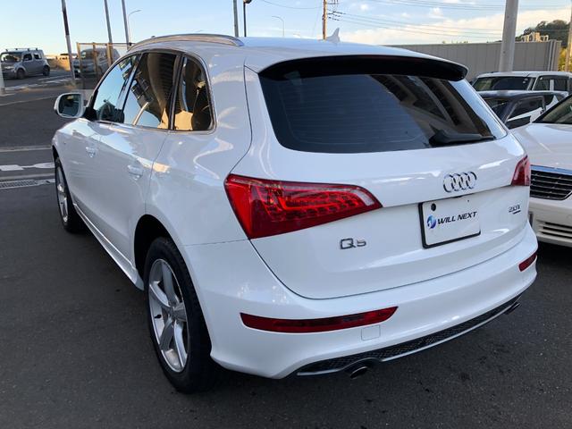 車両評価４．５点を基準に厳選された中古車が並ぶ大きな展示場も完備！１００台ほど展示されておりますのでご希望に沿った車が見つかりますよ！