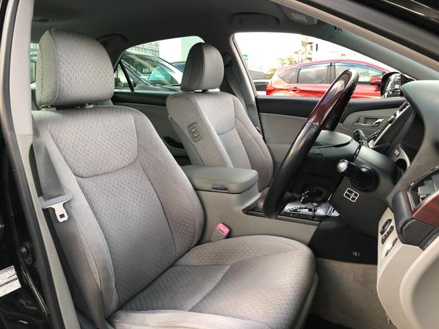 クラウン ロイヤルサルーン ナビパッケージ ナビBluetoothオーディオETCバックカメラプッシュスタート(16枚目)