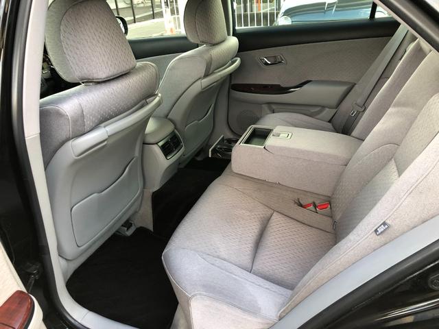 クラウン ロイヤルサルーン ナビパッケージ ナビBluetoothオーディオETCバックカメラプッシュスタート(30枚目)