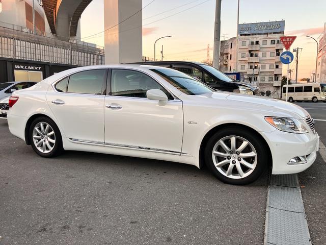LS LS460 Iパッケージ パワートランクリッド クリアランスソナー 純正ナビ 黒革シート シートヒーター&ベンチレーター ステアリングヒーター(7枚目)