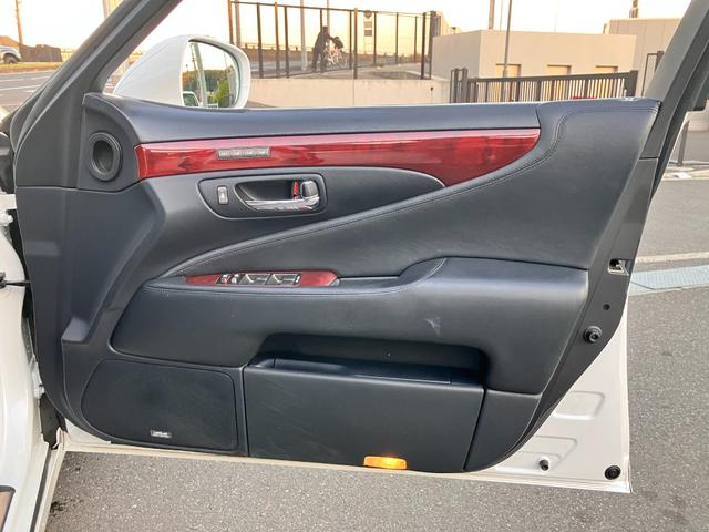 LS LS460 Iパッケージ パワートランクリッド クリアランスソナー 純正ナビ 黒革シート シートヒーター&ベンチレーター ステアリングヒーター(21枚目)