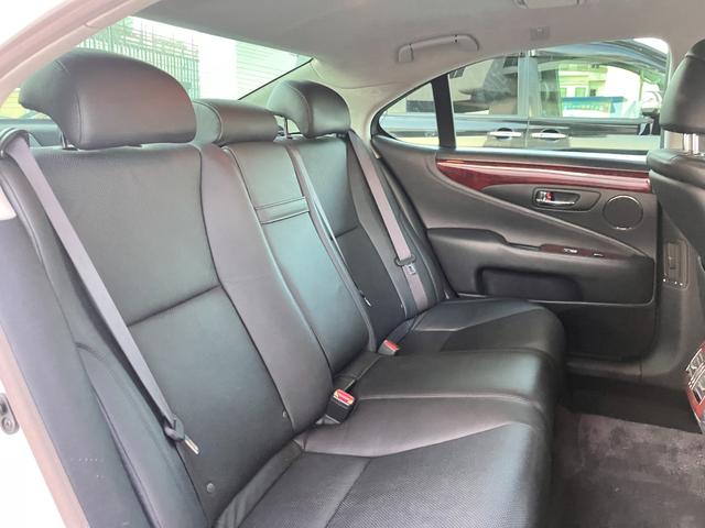 LS LS460 Iパッケージ パワートランクリッド クリアランスソナー 純正ナビ 黒革シート シートヒーター&ベンチレーター ステアリングヒーター(23枚目)