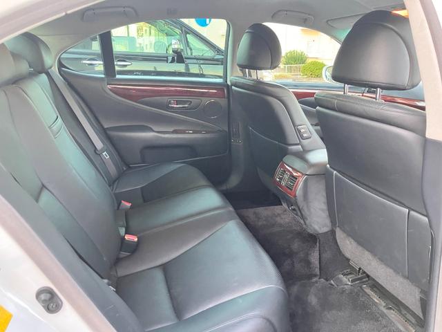 LS LS460 Iパッケージ パワートランクリッド クリアランスソナー 純正ナビ 黒革シート シートヒーター&ベンチレーター ステアリングヒーター(24枚目)