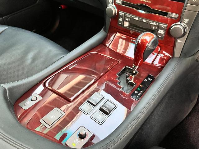 LS LS460 Iパッケージ パワートランクリッド クリアランスソナー 純正ナビ 黒革シート シートヒーター&ベンチレーター ステアリングヒーター(46枚目)