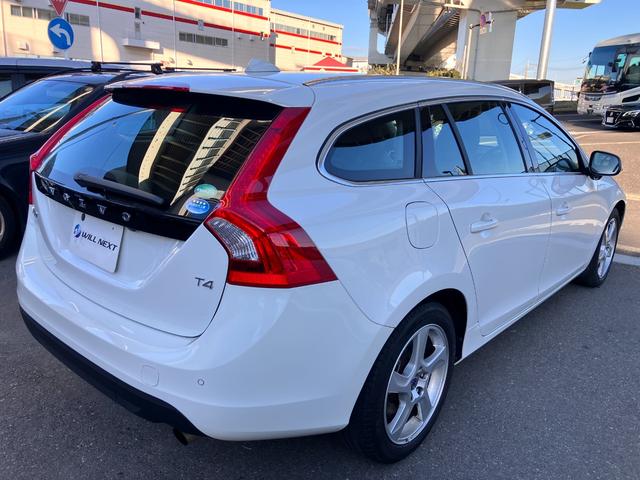 Ｖ６０ Ｔ４　レザー＆セーフティＰＫＧナビＢｌｕｅｔｏｏｔｈオーディオＢカメラＥＴＣ（10枚目）