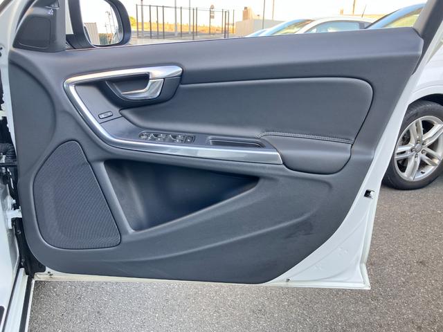 Ｖ６０ Ｔ４　レザー＆セーフティＰＫＧナビＢｌｕｅｔｏｏｔｈオーディオＢカメラＥＴＣ（19枚目）