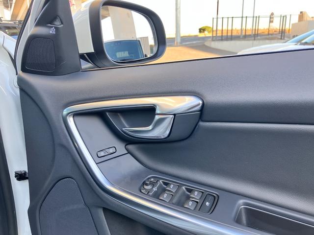 Ｖ６０ Ｔ４　レザー＆セーフティＰＫＧナビＢｌｕｅｔｏｏｔｈオーディオＢカメラＥＴＣ（20枚目）