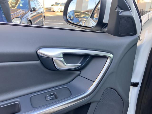 Ｖ６０ Ｔ４　レザー＆セーフティＰＫＧナビＢｌｕｅｔｏｏｔｈオーディオＢカメラＥＴＣ（31枚目）