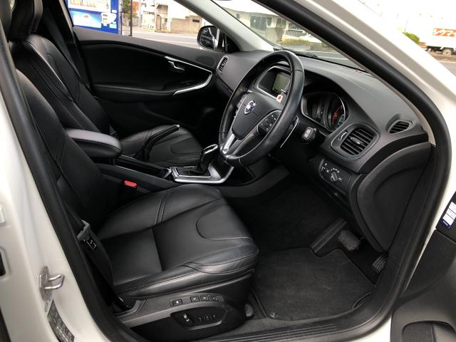 Ｖ４０ Ｄ４　黒革ＨＤＤナビＢｌｕｅｔｏｏｔｈオーディオＥＴＣシートヒーターパドルシフト（17枚目）