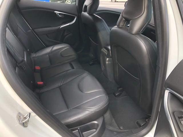 Ｖ４０ Ｄ４　黒革ＨＤＤナビＢｌｕｅｔｏｏｔｈオーディオＥＴＣシートヒーターパドルシフト（21枚目）