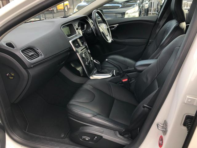 Ｖ４０ Ｄ４　黒革ＨＤＤナビＢｌｕｅｔｏｏｔｈオーディオＥＴＣシートヒーターパドルシフト（25枚目）