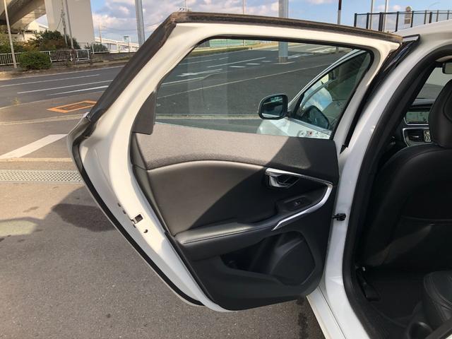 Ｖ４０ Ｄ４　黒革ＨＤＤナビＢｌｕｅｔｏｏｔｈオーディオＥＴＣシートヒーターパドルシフト（29枚目）