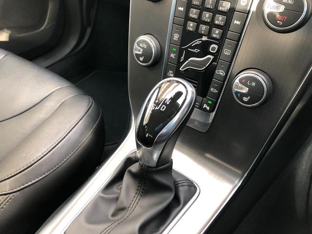 Ｖ４０ Ｄ４　黒革ＨＤＤナビＢｌｕｅｔｏｏｔｈオーディオＥＴＣシートヒーターパドルシフト（38枚目）