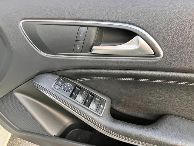 Ａクラス Ａ１８０　バリューパッケージハーフレザーＥＴＣ純正ＡＷ（19枚目）