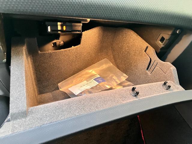 Ａクラス Ａ１８０　バリューパッケージハーフレザーＥＴＣ純正ＡＷ（27枚目）