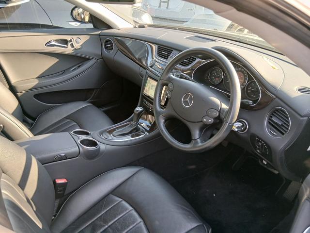 ＣＬＳクラス ＣＬＳ３５０　１オーナー純正ＡＷ社外ナビＴＶＢカメ地ＢＴ黒革（6枚目）