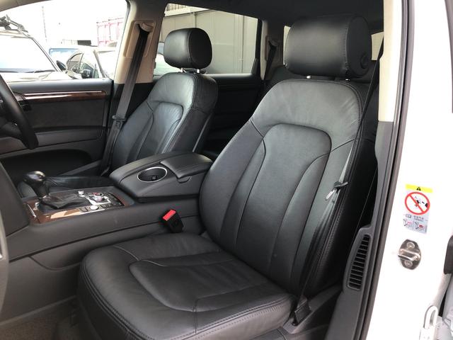 Ｑ７ ３．０ＴＦＳＩクワトロ　ＥＴＣ純正ＡＷナビＢカメＴＶＢＴ黒革シートヒーター（22枚目）